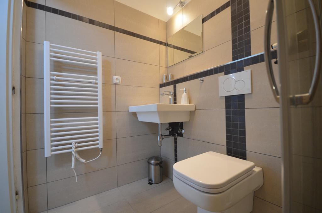 On Air Hotel Ostopovice Extérieur photo